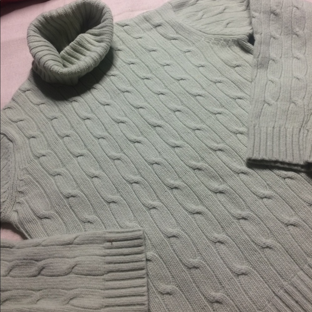 GAP Fishermans Knit 100% Wool Sweater